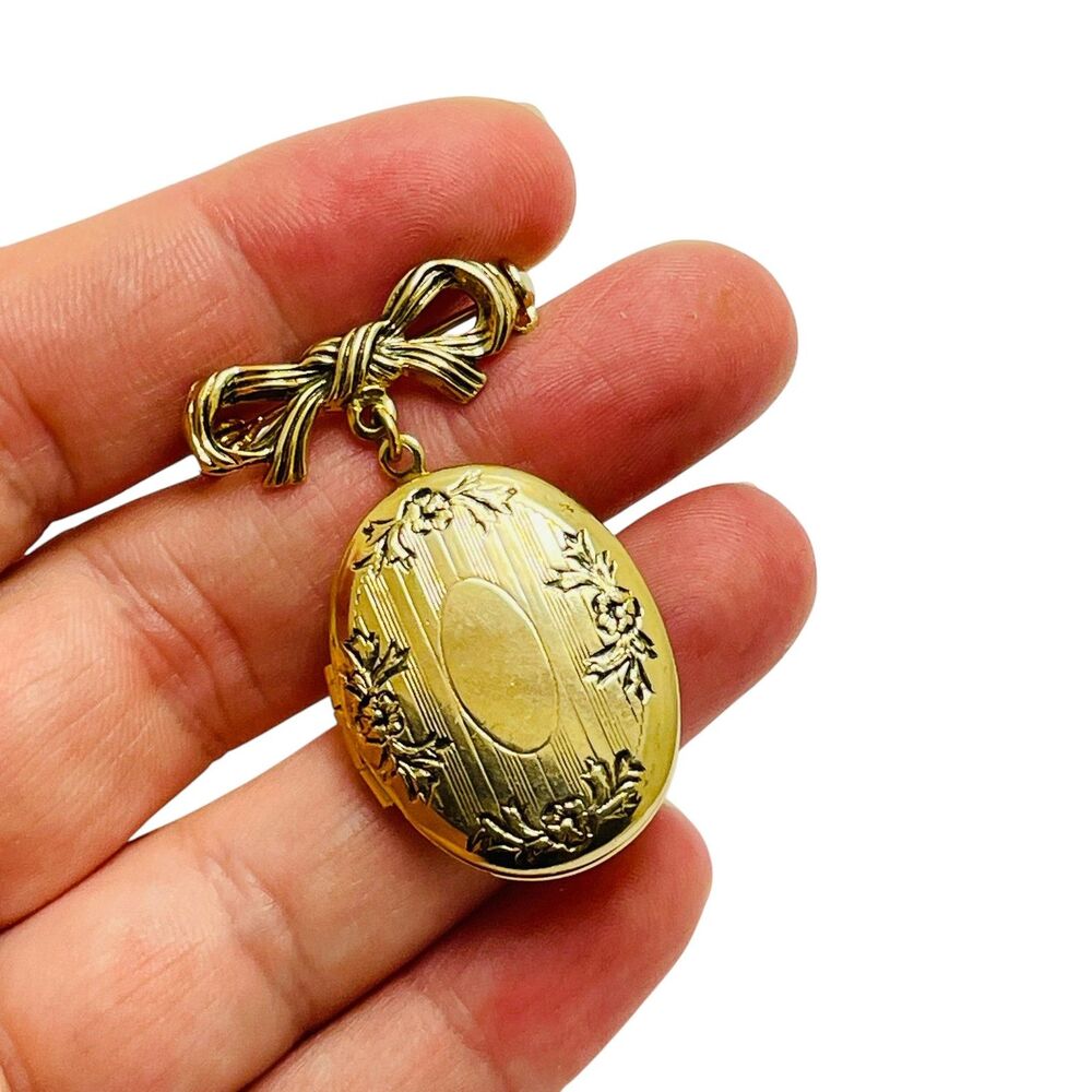 Vintage gold tone bow dangle locket designer brooch - Picture 4 of 4
